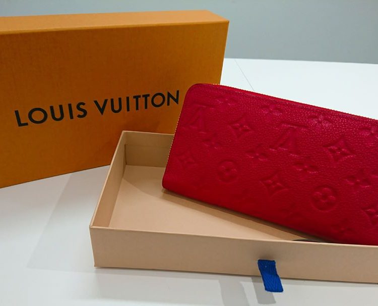 ルイ･ヴィトン 赤レザーが印象的な長財布！モノグラム・アンプラント ジッピー・ウォレット | 名古屋でシャネルの高価買取といえば、ギャラリー